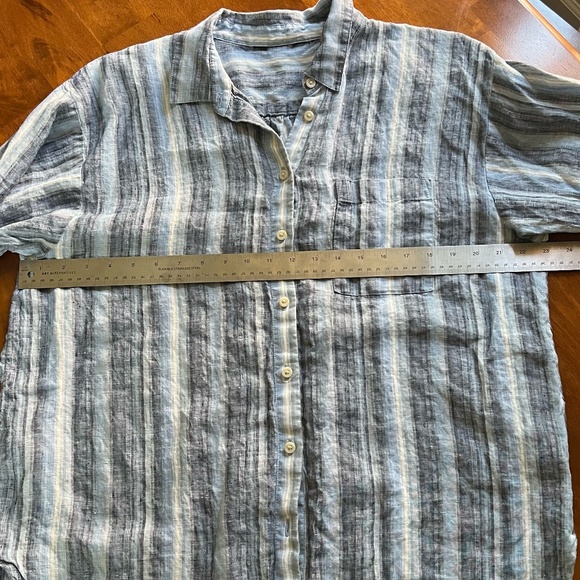 Oversized Linen Tunic Top - Picture 8 of 9